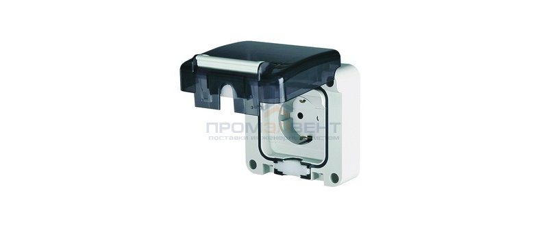 Розетка DKC Quadro IP66 при вставленной вилке